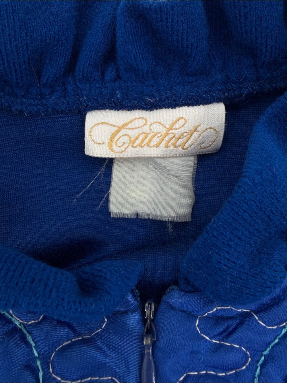 Vintage M L Cachet Royal Blue Fleece Zipper Robe Embroidered Floral Maxi Grandma - Picture 6 of 8